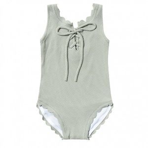 ISO OF RYLEE AND CRU LAST YEAR SWIM SUIT